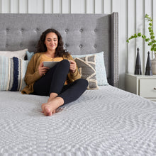 Sealy Essentials 10” Hybrid Mattress-in-a-Box, Queen