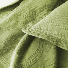King Charles Matelasse 100% Cotton Traditional Coverlet